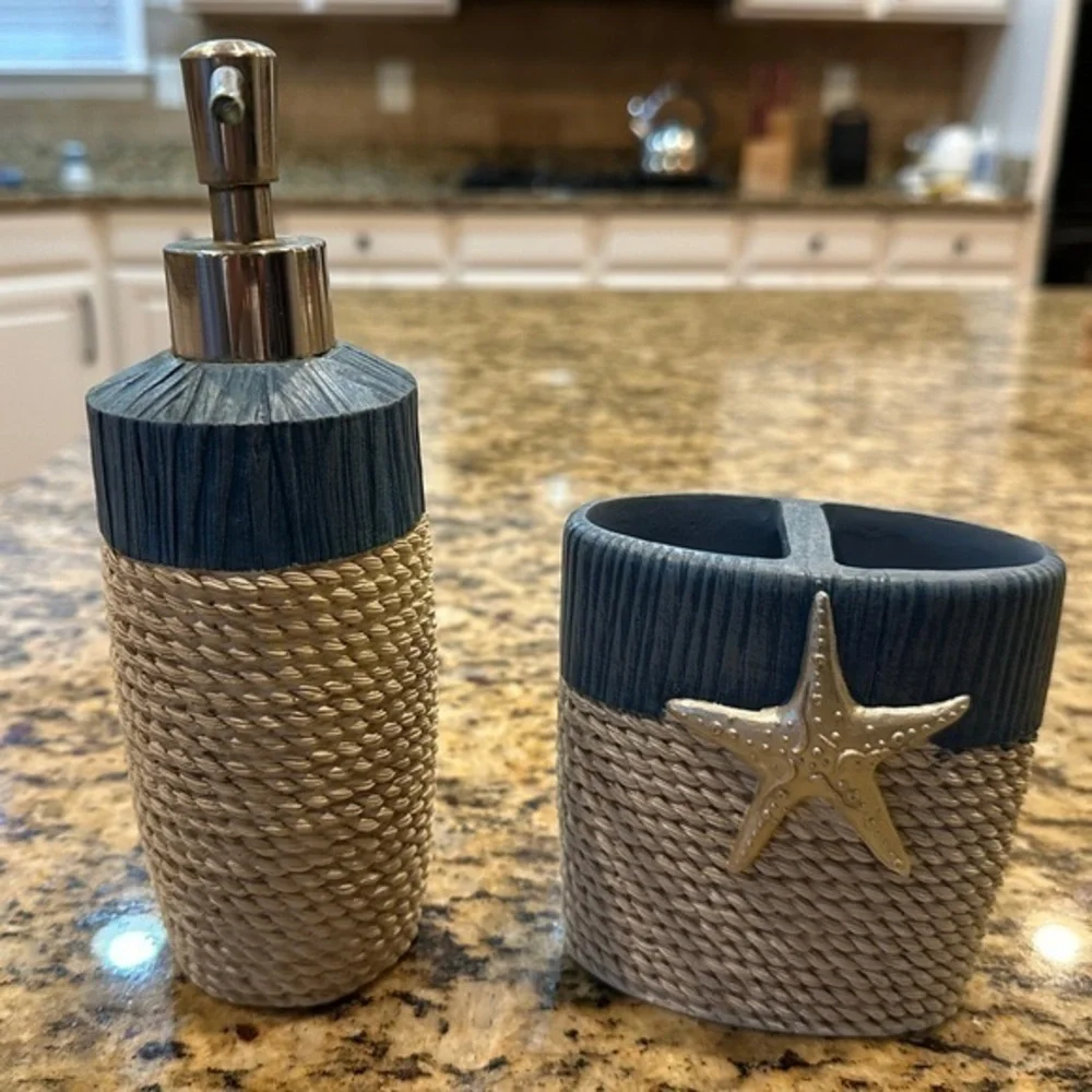 Coastal Themed Decor Soap Dispenser & Toothbrush Holder Set – Blue & Cream
